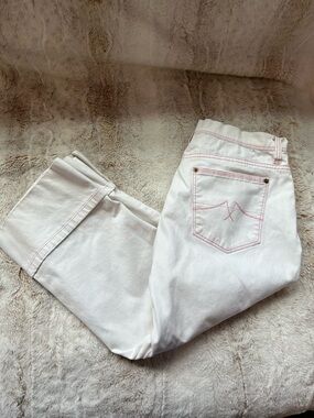 Y2K Jeanstar White Ankle Jeans with Pink Stitching